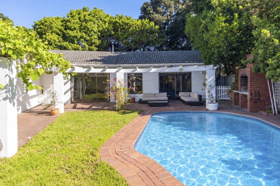 4 Bedroom Property for Sale in Tokai Western Cape